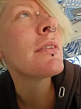 PinkTheHawk online show from 03.14.25