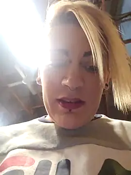 PinkTheHawk online show from 10.09.25