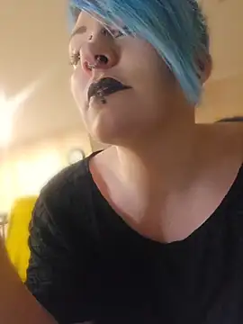 PinkTheHawk online show from 04.29.26