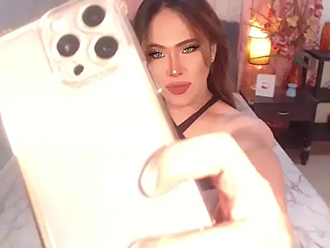 Snapshot of MistressAthalia chatting on 10.05.25 MistressAthalia online show from 10.05.25