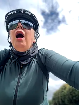 emma tour online show from 11.14.25