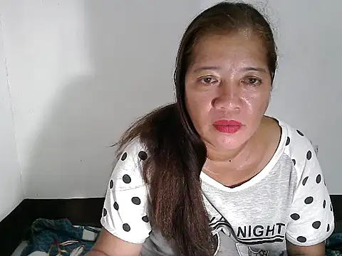 Snapshot of wethornypussy4u chatting on 01.27.25 wethornypussy4u online show from 01.27.25