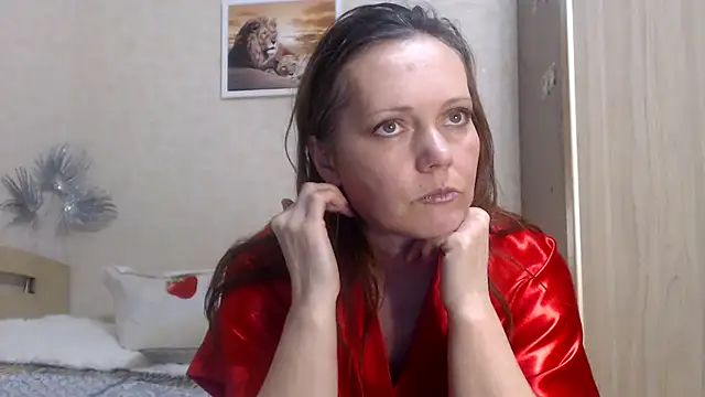 SheLion online show from 12.26.24