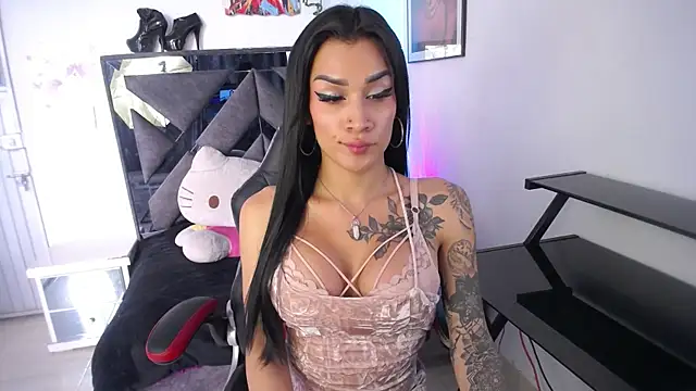 Salo hot04 online show from 09.30.25