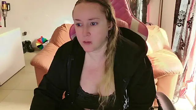 kisicaxx online show from 02.02.25