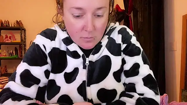 kisicaxx online show from 12.03.25