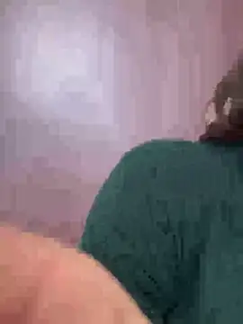 lovely beast online show from 12.18.25