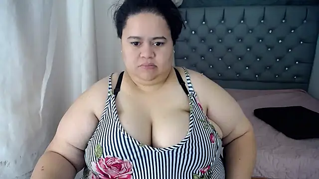 hotlesby4uxxx online show from 12.16.24