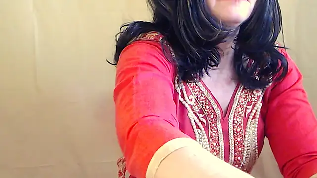 Snapshot of Fun4tipz chatting on 02.20.25 Fun4tipz online show from 02.20.25