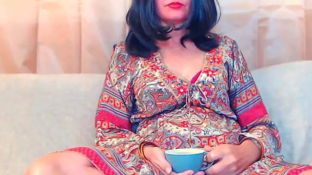 Snapshot of Fun4tipz chatting on 10.11.25 Fun4tipz online show from 10.11.25