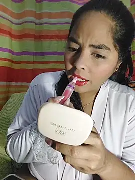 missmelissa  online show from 11.02.25