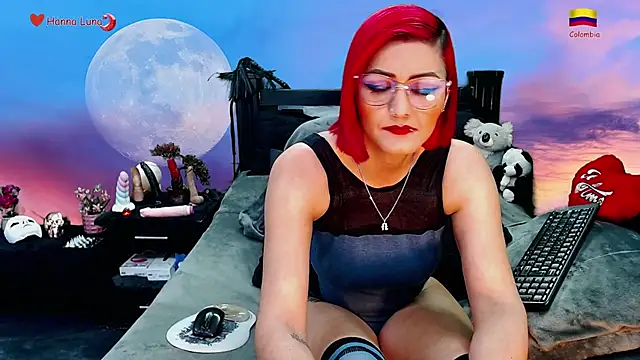 Hanna Luna online show from 12.17.24