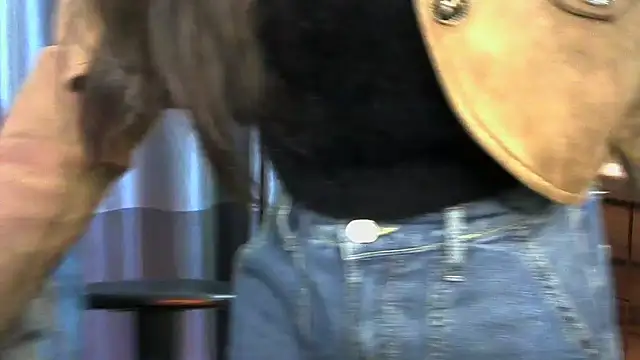 Snapshot of selen_5 chatting on 12.21.24 selen 5 online show from 12.21.24