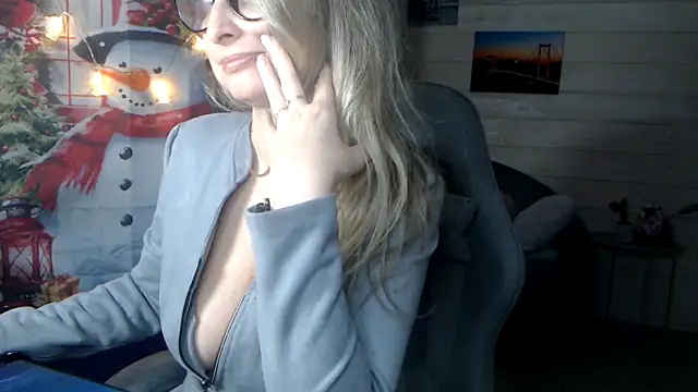 RubiLakros online show from 12.13.25