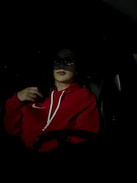 Snapshot of itsCassie chatting on 09.21.25 itsCassie online show from 09.21.25