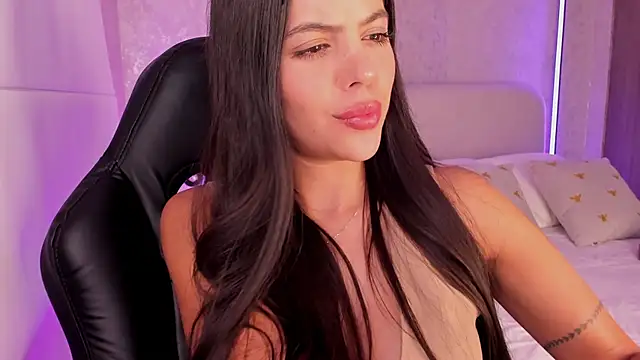 Snapshot of salome__11 chatting on 02.14.25 salome  11 online show from 02.14.25