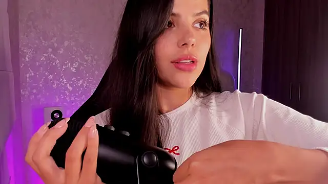 Snapshot of salome__11 chatting on 02.23.25 salome  11 online show from 02.23.25
