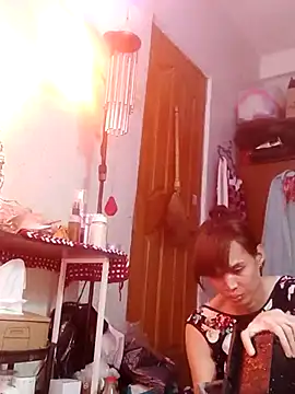 QueenSoreal online show from 03.04.25