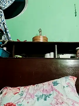 QueenSoreal online show from 03.17.26