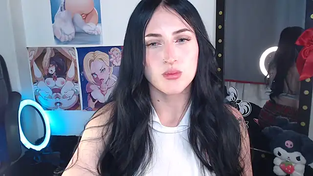 Snapshot of Evelyn_Sheeran chatting on 07.12.26 Evelyn Sheeran online show from 07.12.26