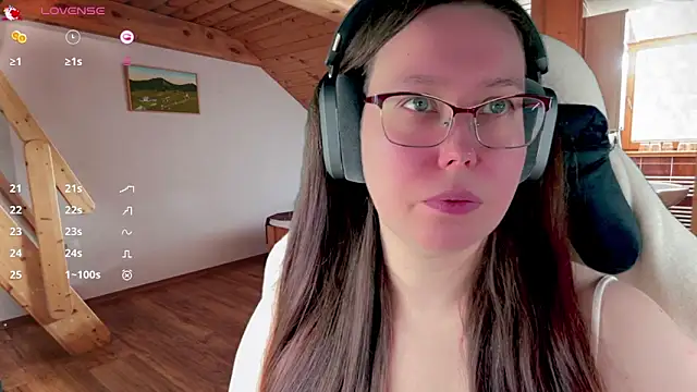 Snapshot of Victoria_Romans chatting on 03.16.26 Victoria Romans online show from 03.16.26