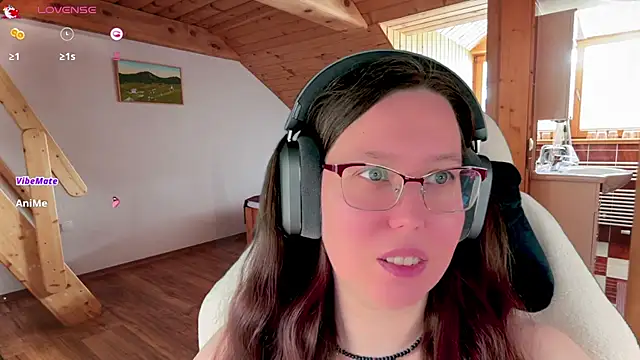 Snapshot of Victoria_Romans chatting on 03.29.26 Victoria Romans online show from 03.29.26