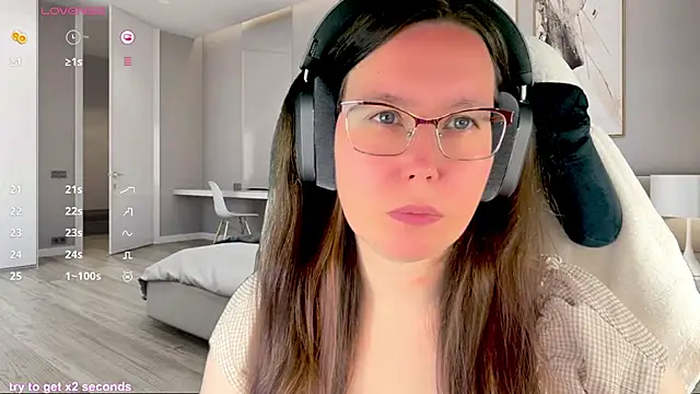 Snapshot of Victoria_Romans chatting on 06.23.26 Victoria Romans online show from 06.23.26