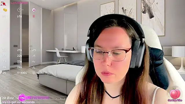 Snapshot of Victoria_Romans chatting on 06.24.26 Victoria Romans online show from 06.24.26