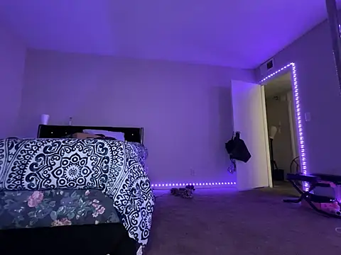 ChocolateTingz online show from 12.15.24