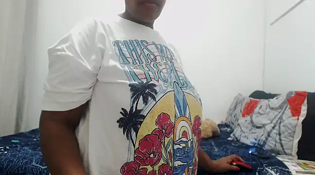 Snapshot of Samantha69x chatting on 03.11.25 Samantha69x online show from 03.11.25