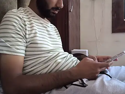 Snapshot of brownie_cake_cb chatting on 10.12.25 brownie cake cb online show from 10.12.25