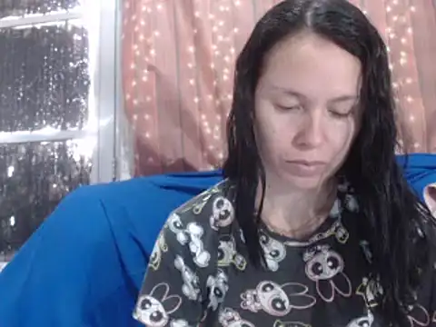 Venusluxodomme online show from 04.27.26