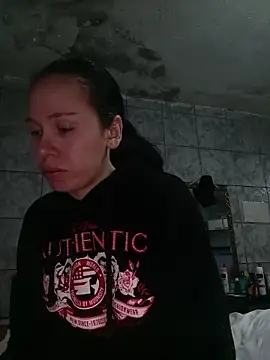 Snapshot of Venusluxodomme chatting on 06.04.26 Venusluxodomme online show from 06.04.26