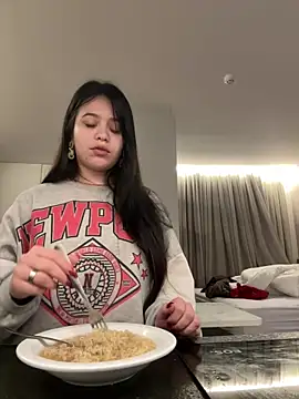 kiarafonseca  online show from 10.08.25