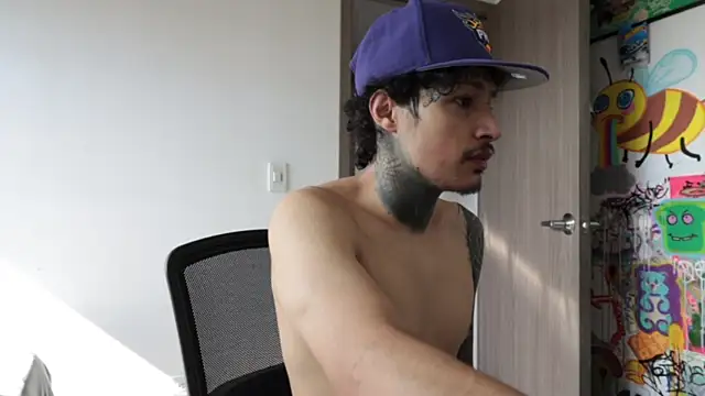 trieone online show from 03.03.26