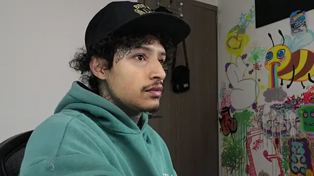 trieone online show from 04.01.26