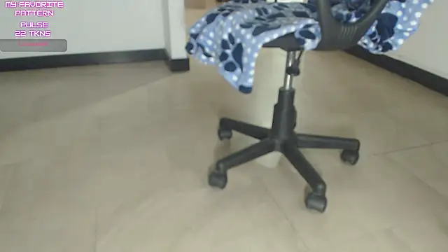 Snapshot of kevintyler69 chatting on 11.18.25 kevintyler69 online show from 11.18.25