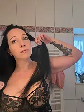 Viola Beck online show from 01.10.26