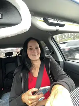 lolabunny9 online show from 12.19.24