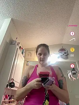 lolabunny9 online show from 06.10.26