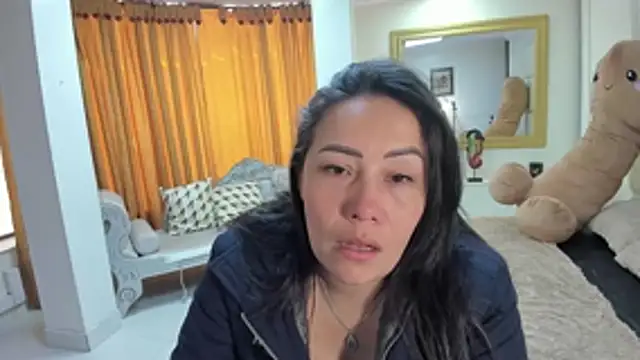 gaby trent online show from 11.20.25