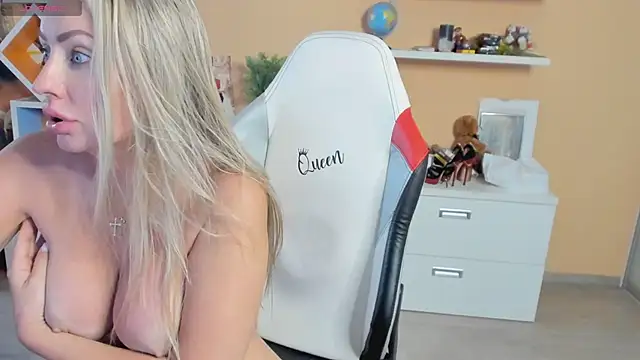 Veola new online show from 02.17.25