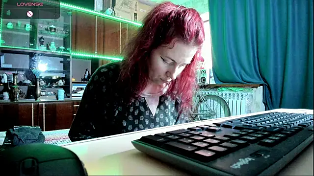 pa1e pr1ncess online show from 02.15.25