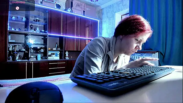 pa1e pr1ncess online show from 03.18.25