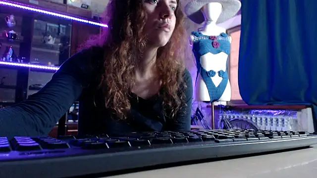 pa1e pr1ncess online show from 05.10.26