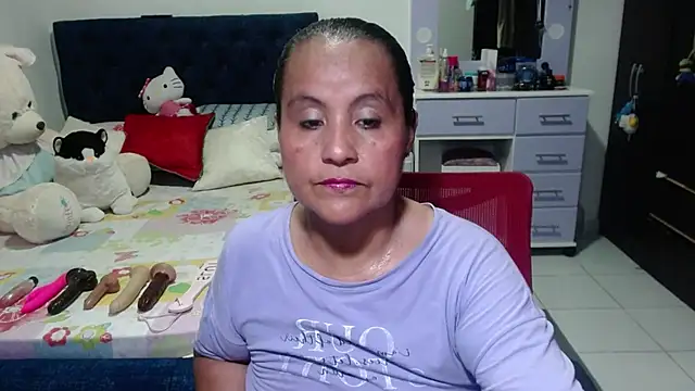 pervert mommy  online show from 11.06.25