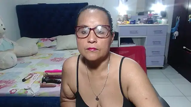 pervert mommy  online show from 04.18.26