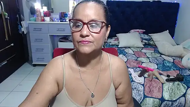 pervert mommy  online show from 06.04.26