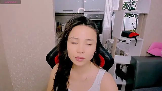 AyaMoon online show from 10.15.25