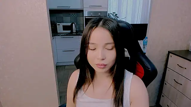 AyaMoon online show from 11.25.25